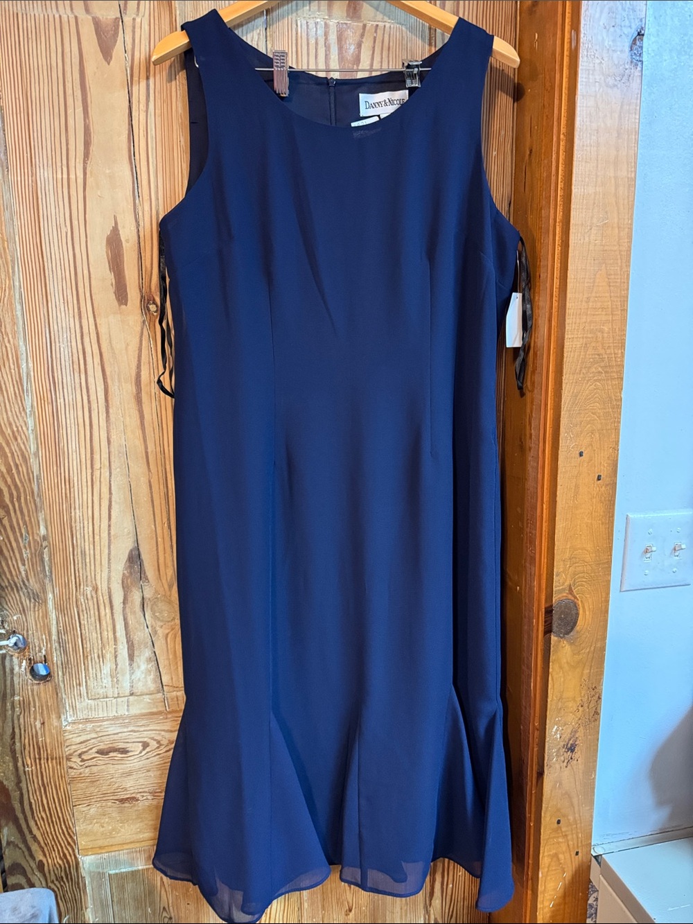 Danny and Nicole Navy Sleeveless A-Line fluted hem Dress 16